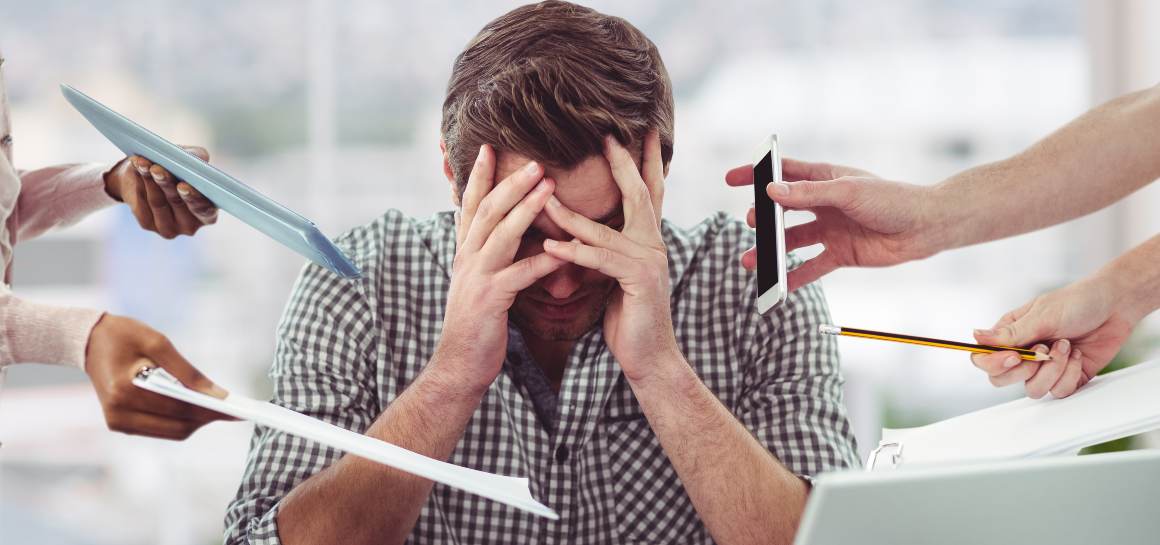 Estrés en el trabajo : afronte el estrés y evite el agotamiento y el estrés laboral.